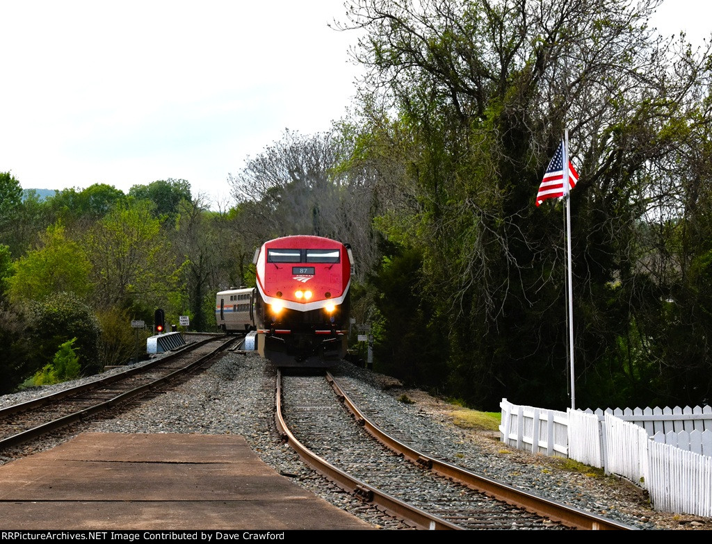 Cardinal Train 50 